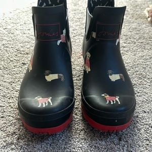 Size 7 Wellibob rain boots